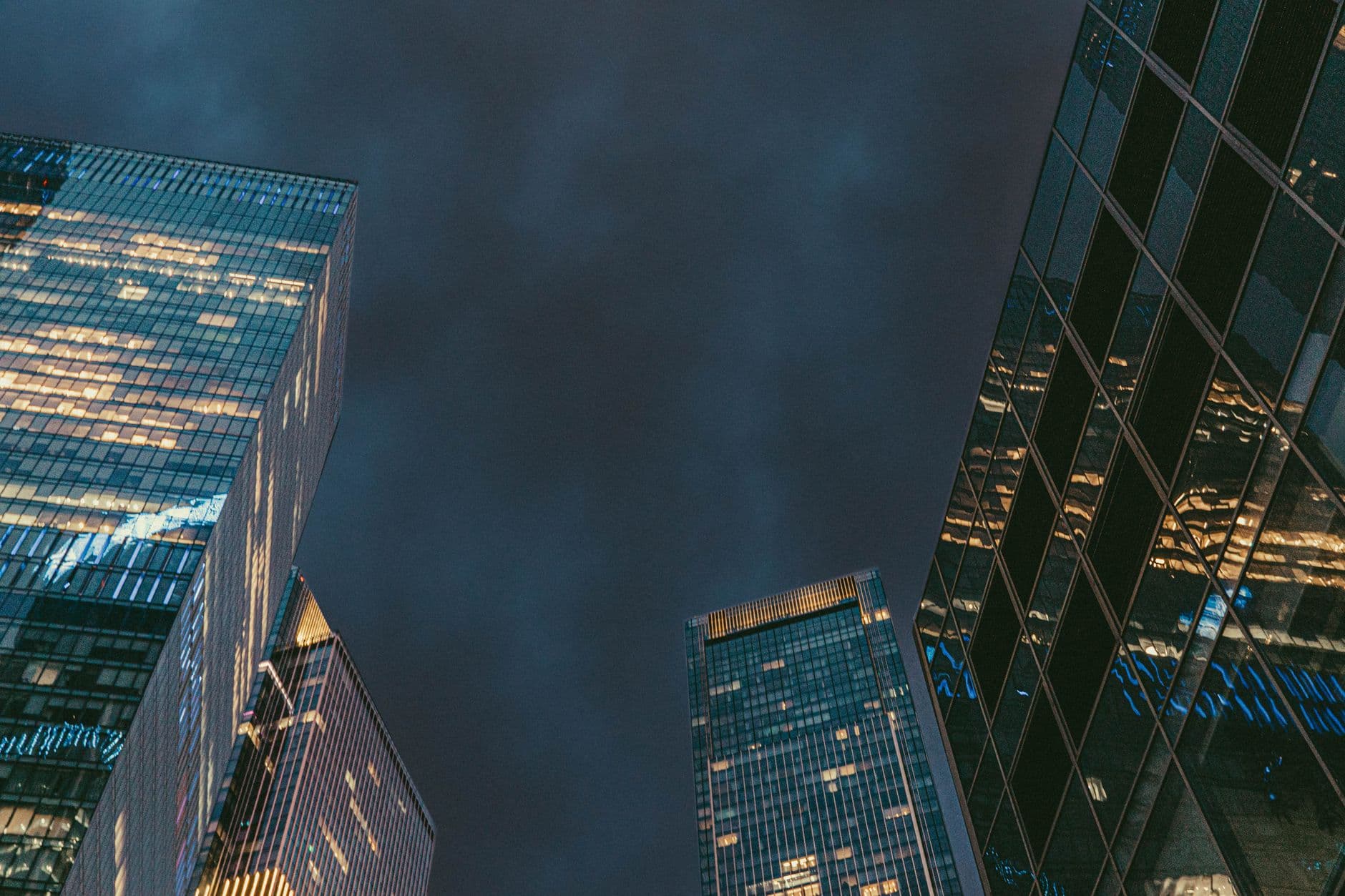 Financial Services (FSI)